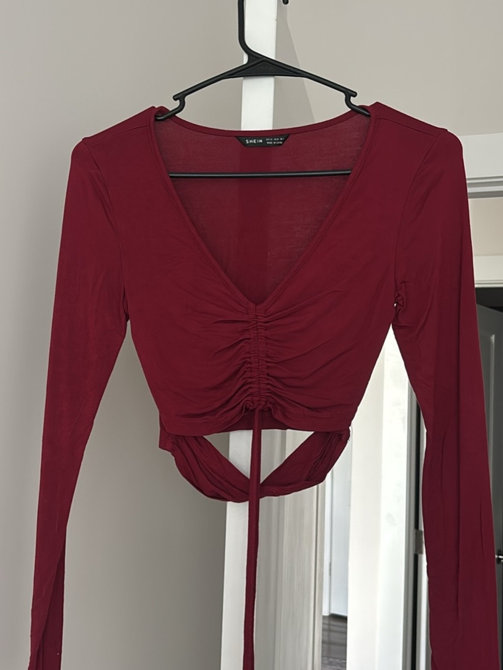 SHEIN Burgundy V-Neck Ruched Long-Sleeve Crop Top